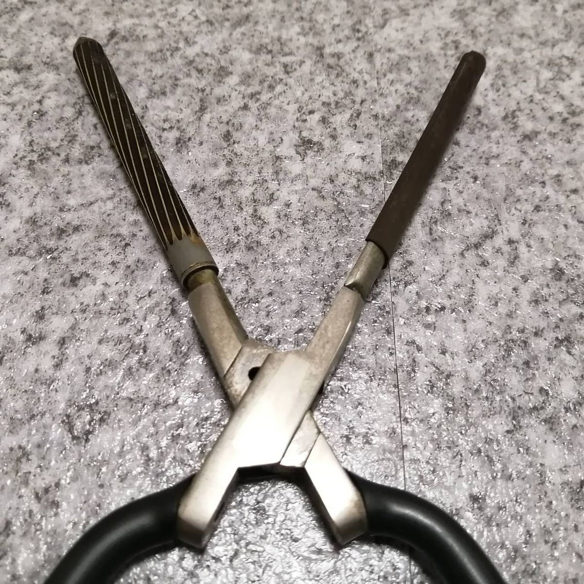 ◇理容 ヘアーアイロン 田中理器 丸型 約8㎜ 動作OK