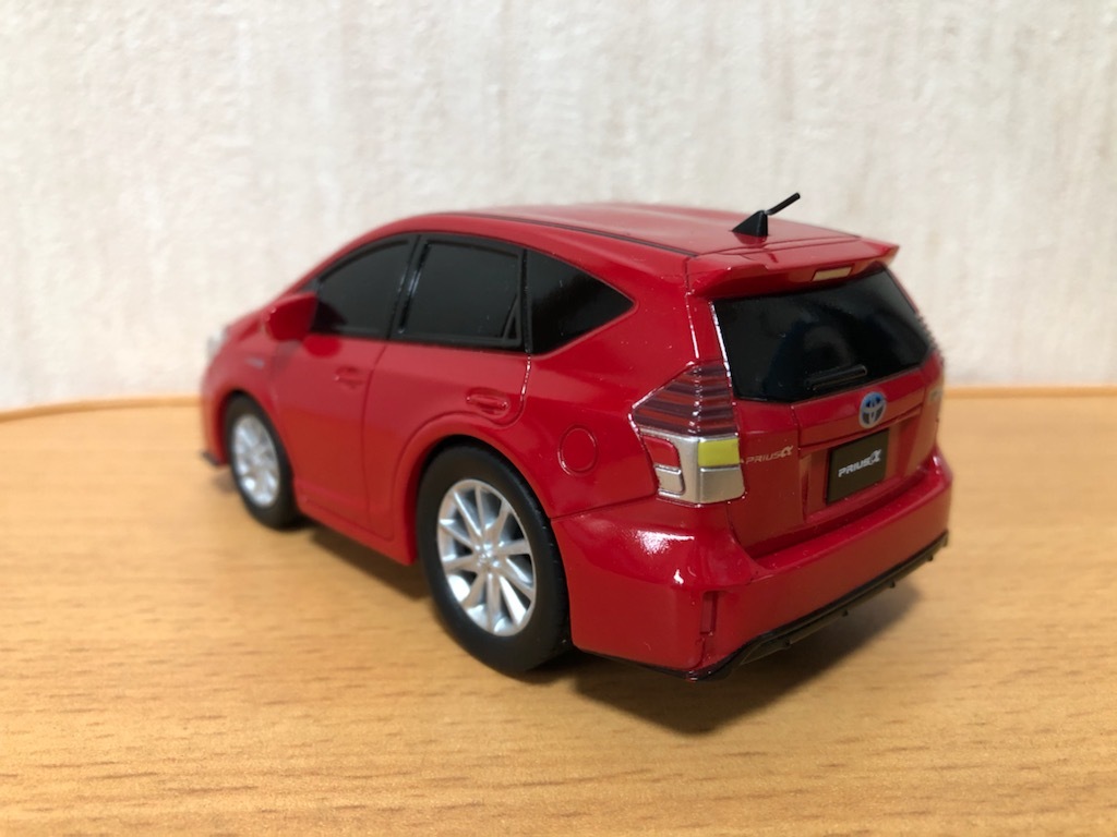 トヨタ プリウスα プルバックカー 中古 非売品 送料¥300 アルファ ミニカー 赤
