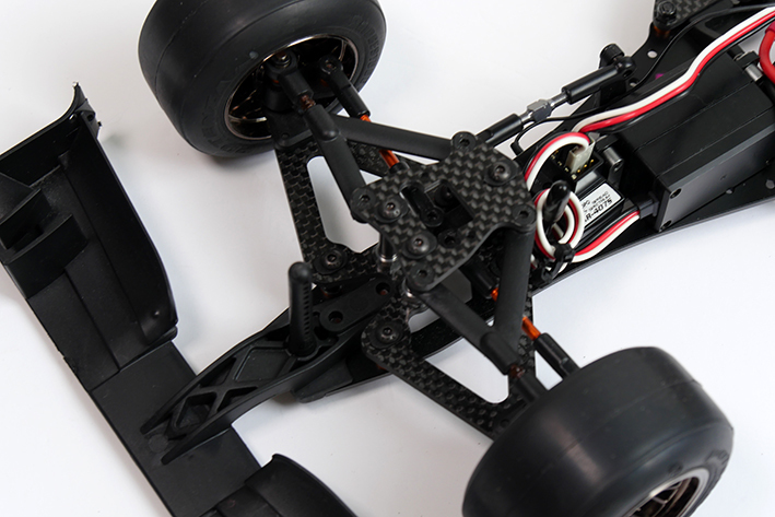 Bibian 比比昂 - ラジコン F1 サーパント SERPENT 1/10 F1キット