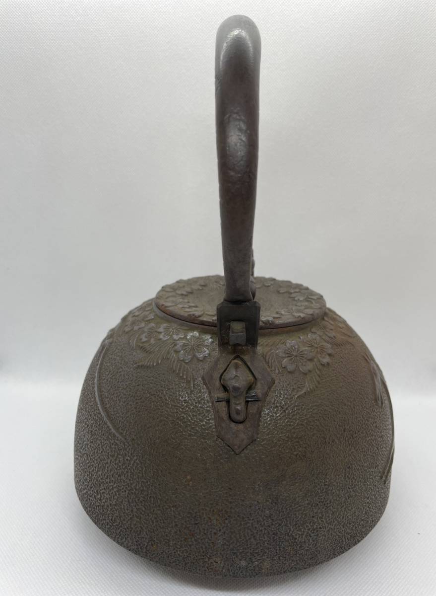 2024年新作入荷 Bibian 比比昂- ○南部秀山作○南部鉄器○砂鉄鉄瓶○鉄急須 鉄瓶