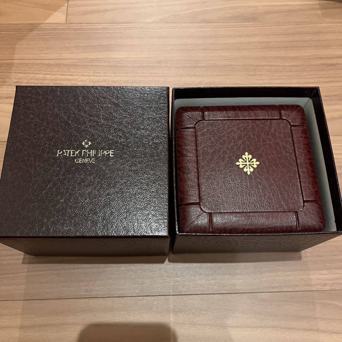 PATEK PHILIPPE パテックフィリップ 【空箱】 Yahoo!オークション -「空箱」(パテック フィリップ) (は行)の