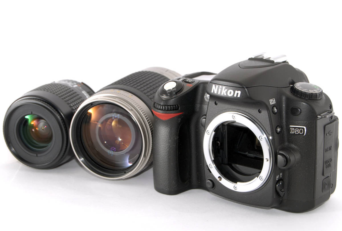 ニコン　Nikon　カメラ ◇初心者入門＆付属品多数◇ NIKON ニコン D7000 純正＆超望遠W