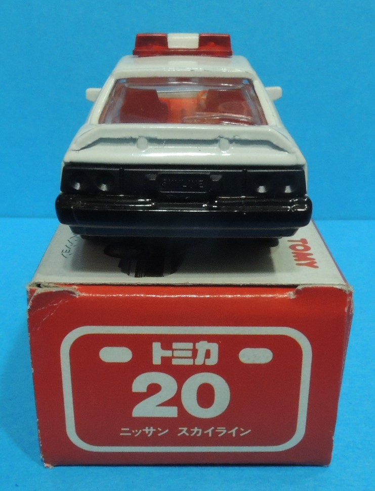 赤箱　トミカ20　イケダ特注　ニッサン スカイライン　日本製　神奈川県警察 赤箱 トミカ20 イケダ特注 ニッサン スカイライン 日本製 神奈川
