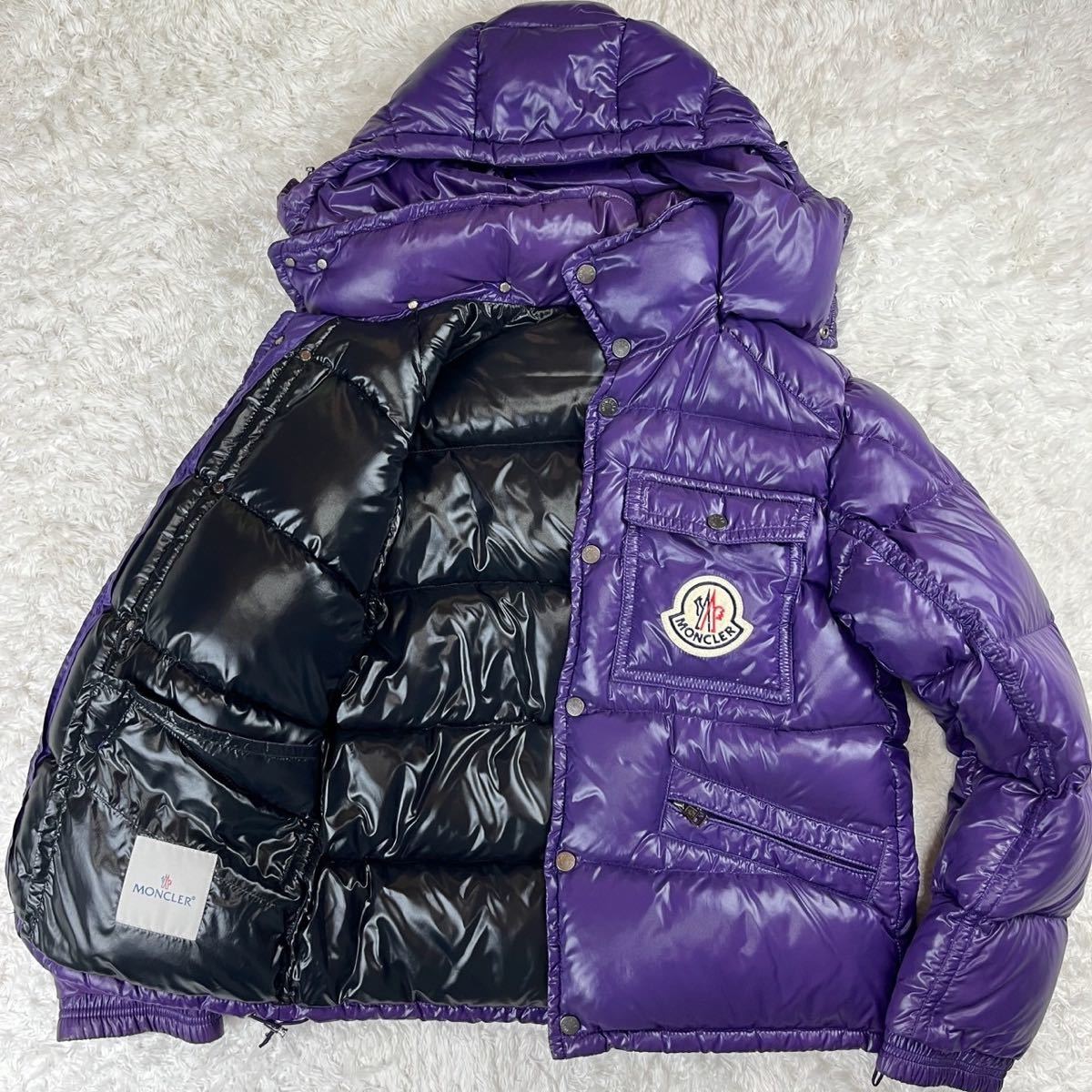 美品 MONCLER モンクレール ダウンジャケット パープル Sサイズ MONCLER モンクレールダウンジャケット紫サイズS 【公式通販】