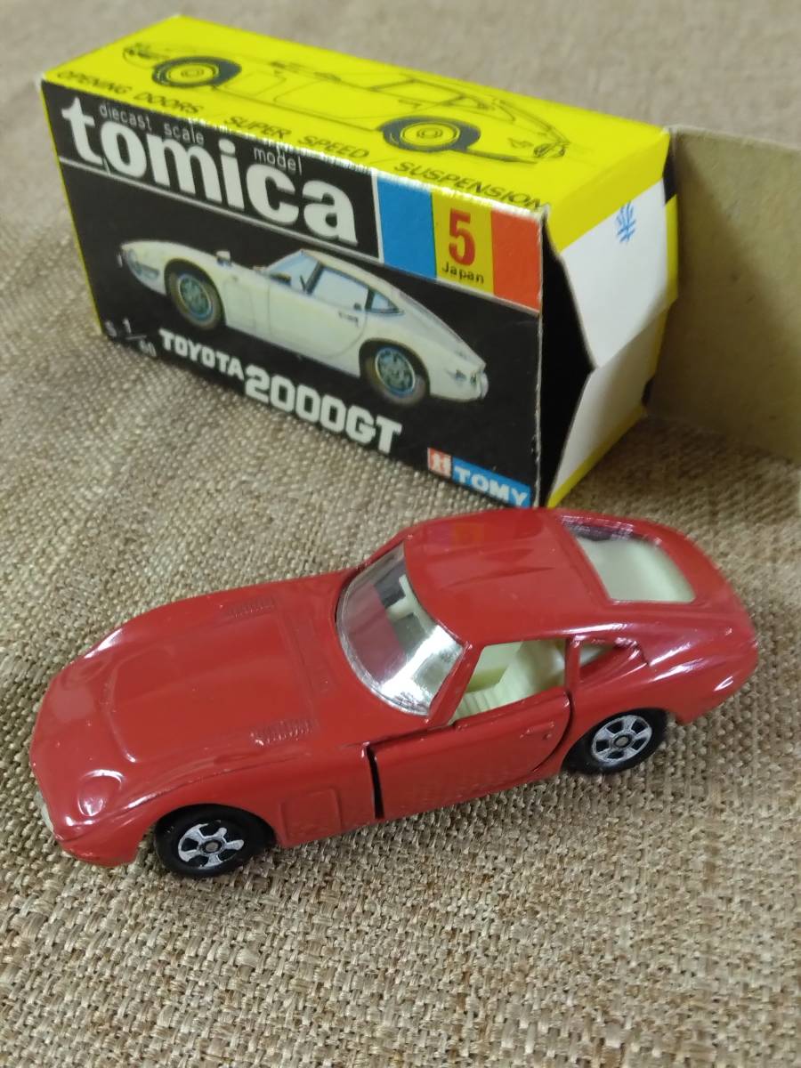 トミカ　黒箱5　トヨタ2000GT　赤M色　1Fホイール　日本製 Yahoo!オークション - トミカ 黒箱 トヨタ 2000GT No.5-1-2 1A
