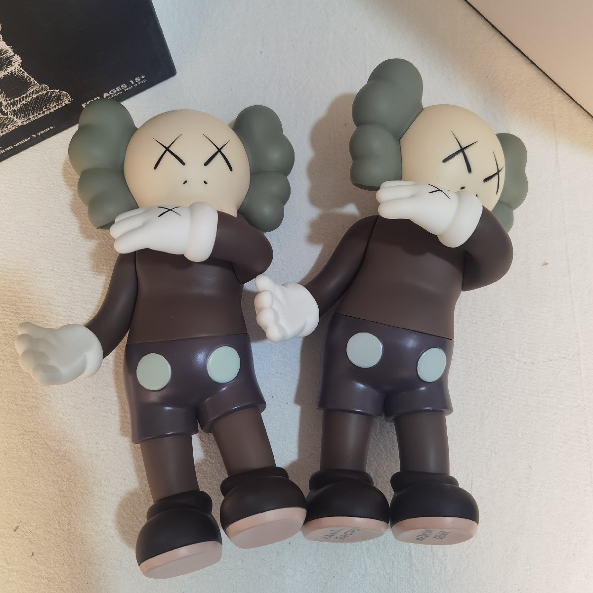 即納 KAWS together medicom toy be@rbrick