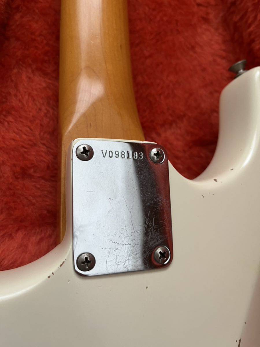 FENDER USA (フェンダーUSA) エレキギター 1980年製 ストラト