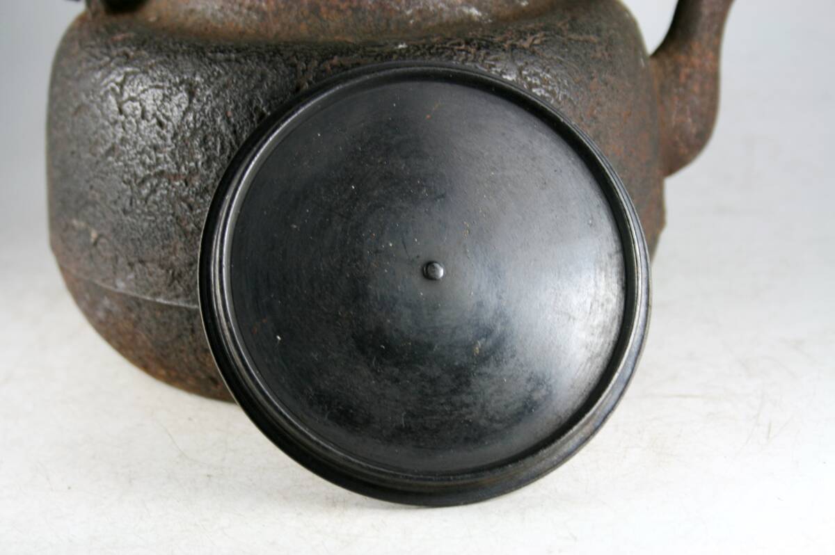 △敬逢△釜師『木越三右衛門』造 甲形手取釜