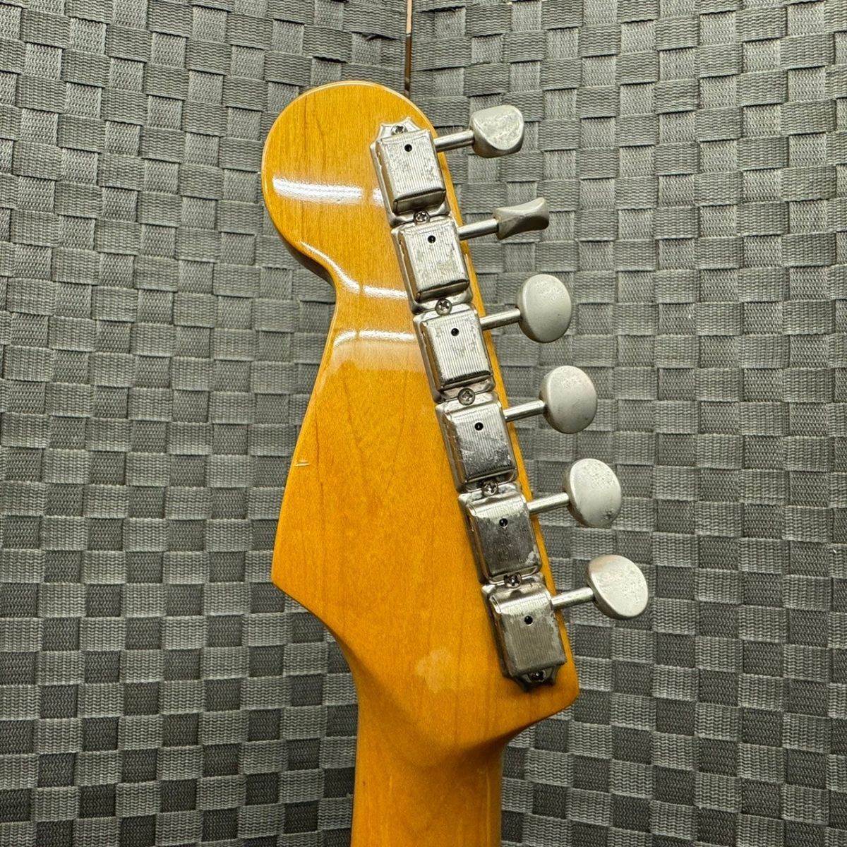 Bibian 比比昂- Z823-K54-395 Fender Japan STRATCASTER
