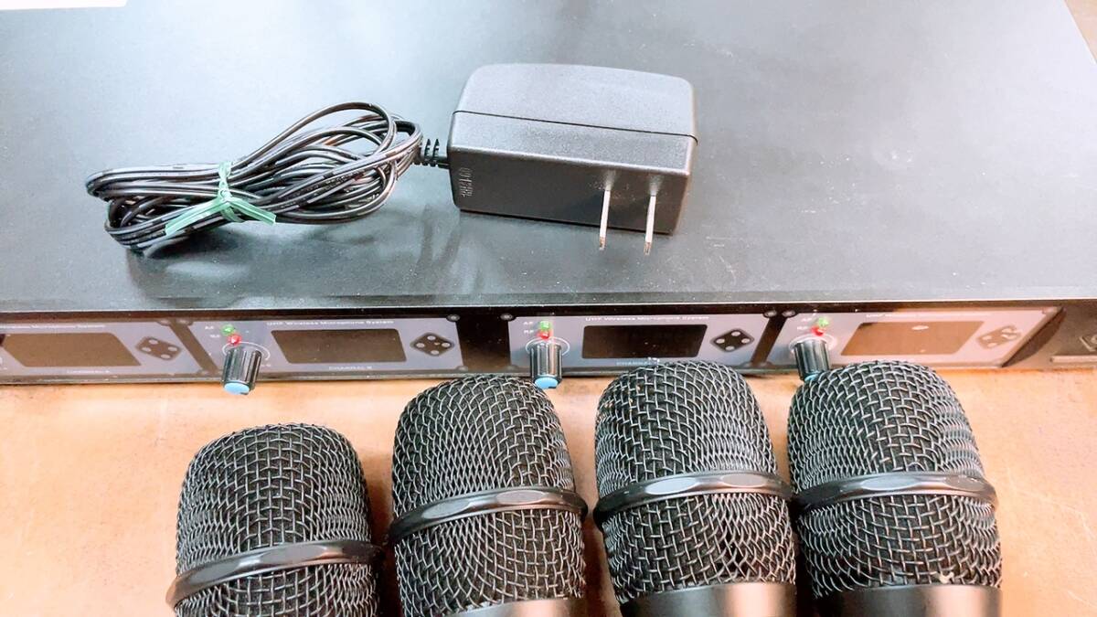 ammoon AM-4D UHF ワイヤレス マイク システム マイク4本 Yahoo!オークション - 【動作品 】 ammoon AM-4D
