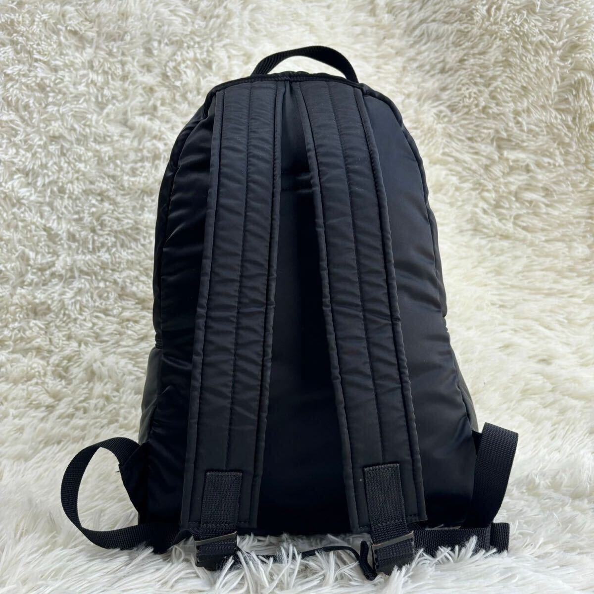 ポーター タンカー リュック 廃盤 黒 軽量 デイパック 男女兼用 A4収納可 TANKER(タンカー) BACKPACK | 吉田カバンホームページ | YOSHIDA