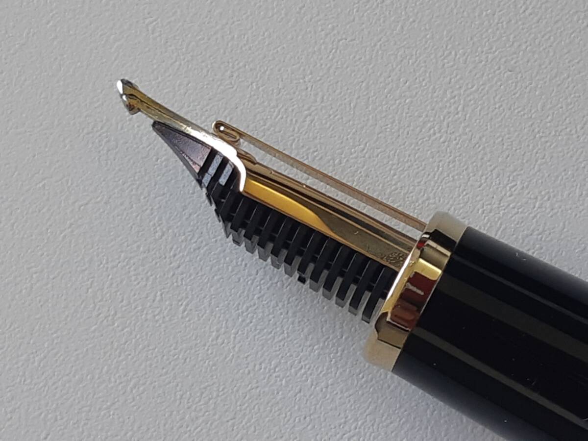 竹製平筆 30000円モデル 真竹 八角小判実戦型 柄太『飛鷹(ひよう) 金印』39男【剣道竹刀