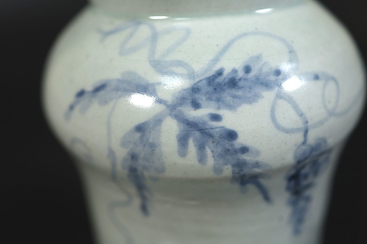 李朝 白磁鶴首花生 李朝 白磁鶴首花生