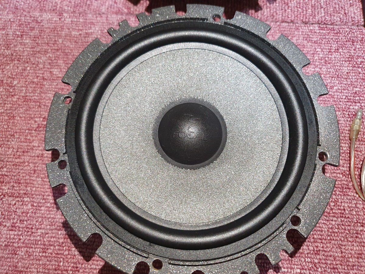 Focal Polyglass スピーカーセット アンプ付き 81u7lWM8QTL._UF350,350_QL50_.jpg
