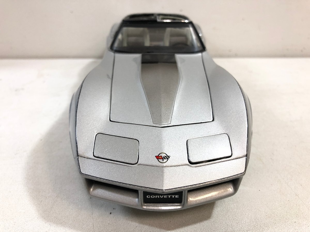 1/18 AUTOart シボレー コルベット C3 25周年アニバーサリー 1/18 AUTOart シボレー コルベット C3 25周年アニバーサリー