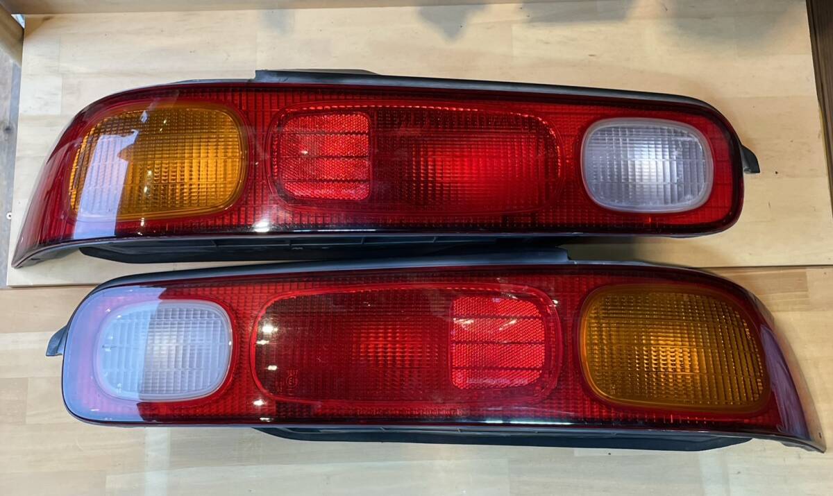 ホンダインテグラDc2テールランプ（インテグラ dc2 テールランプ