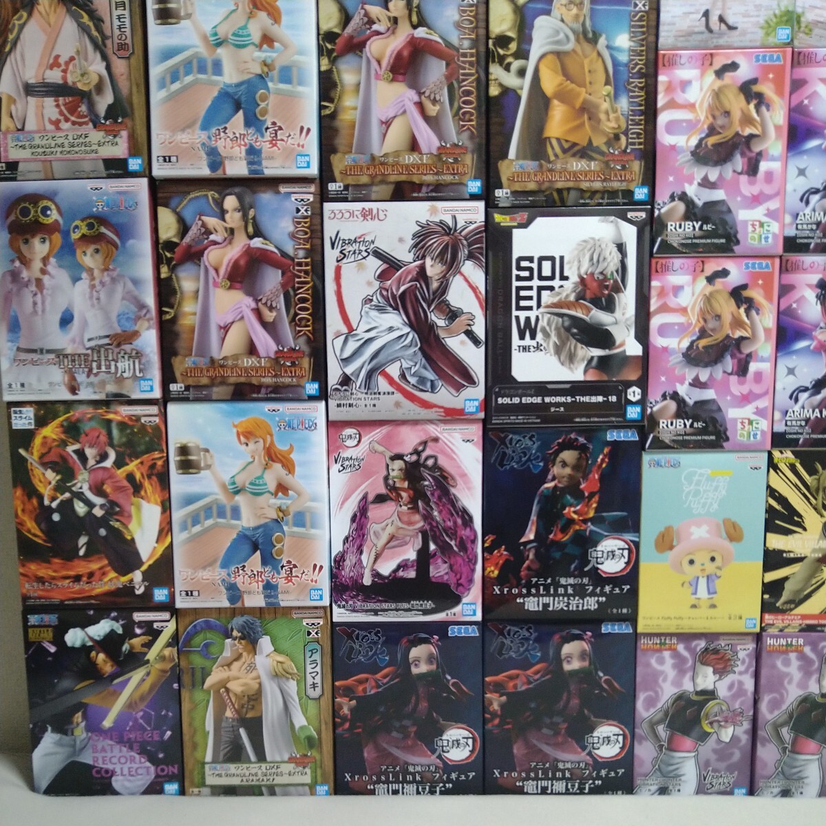 84体　ワンピース　フィギュア　まとめ売り 84体 ワンピース フィギュア まとめ売り 84体ワンピースフィギュア