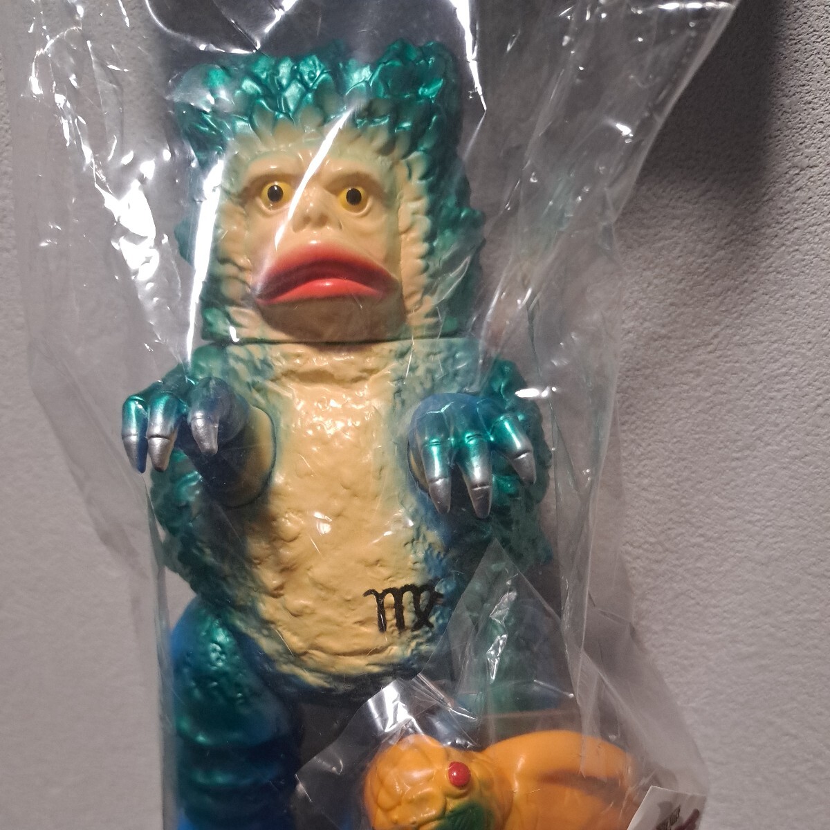 セミ人間 復刻版 ソフビ ブルマァク