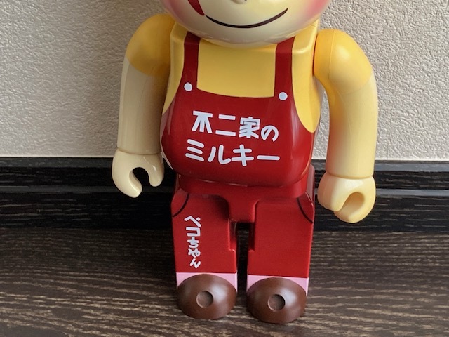 ベアブリック ペコちゃん ビンテージ版 不二家 フジヤ ぺこちゃん