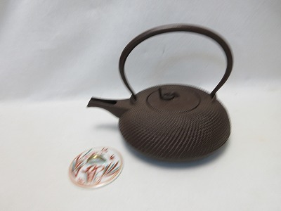 Bibian 比比昂- M604371【 ほぼ未使用茶道具釜師浄清作平霰地紋銚子  