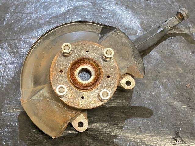 インテグラ E-DC2 右RナックルハブASSY 42200-ST7-Z51 フロント