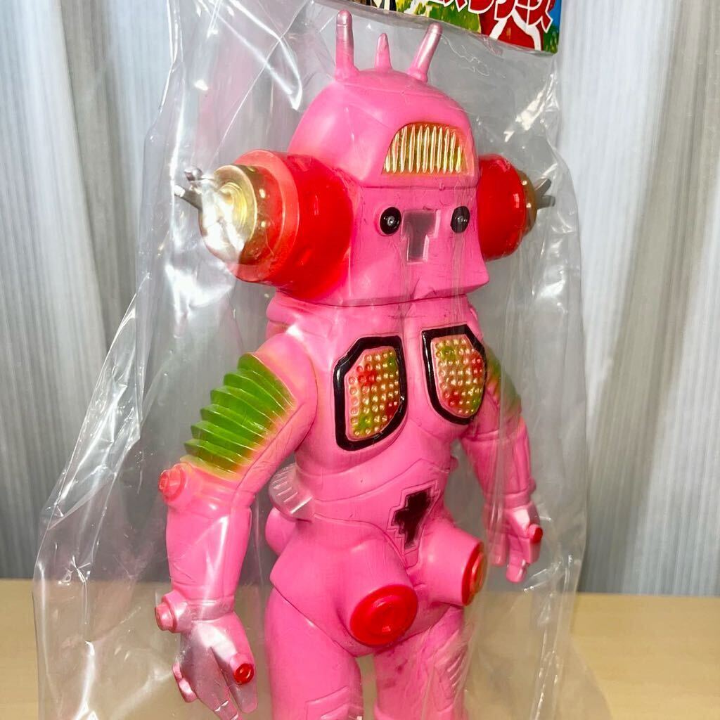 ブルマァク 特大キングジョー ピンク ソフビ ブルマァク 特大キング