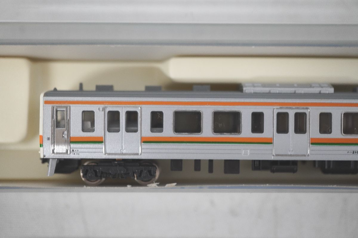 ○KATO10-441、10-442 211系0番台10両①