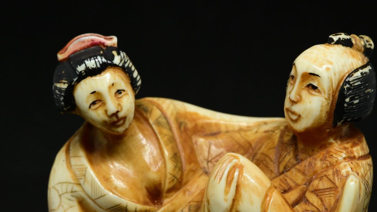 珍品❗艶絵人形❗枕絵❗遊女❗骨董品❗ヴィンテージ品❗ Yahoo!オークション - 【游】春画人形 按摩師と遊女 | 枕絵 艶絵