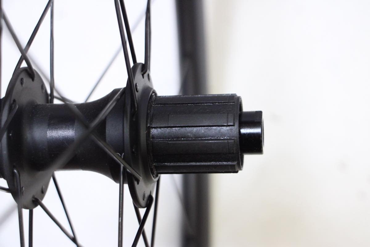 ◇◇ボントレガー BONTRAGER AEOLUS ELITE 35 DISC クリンチャー