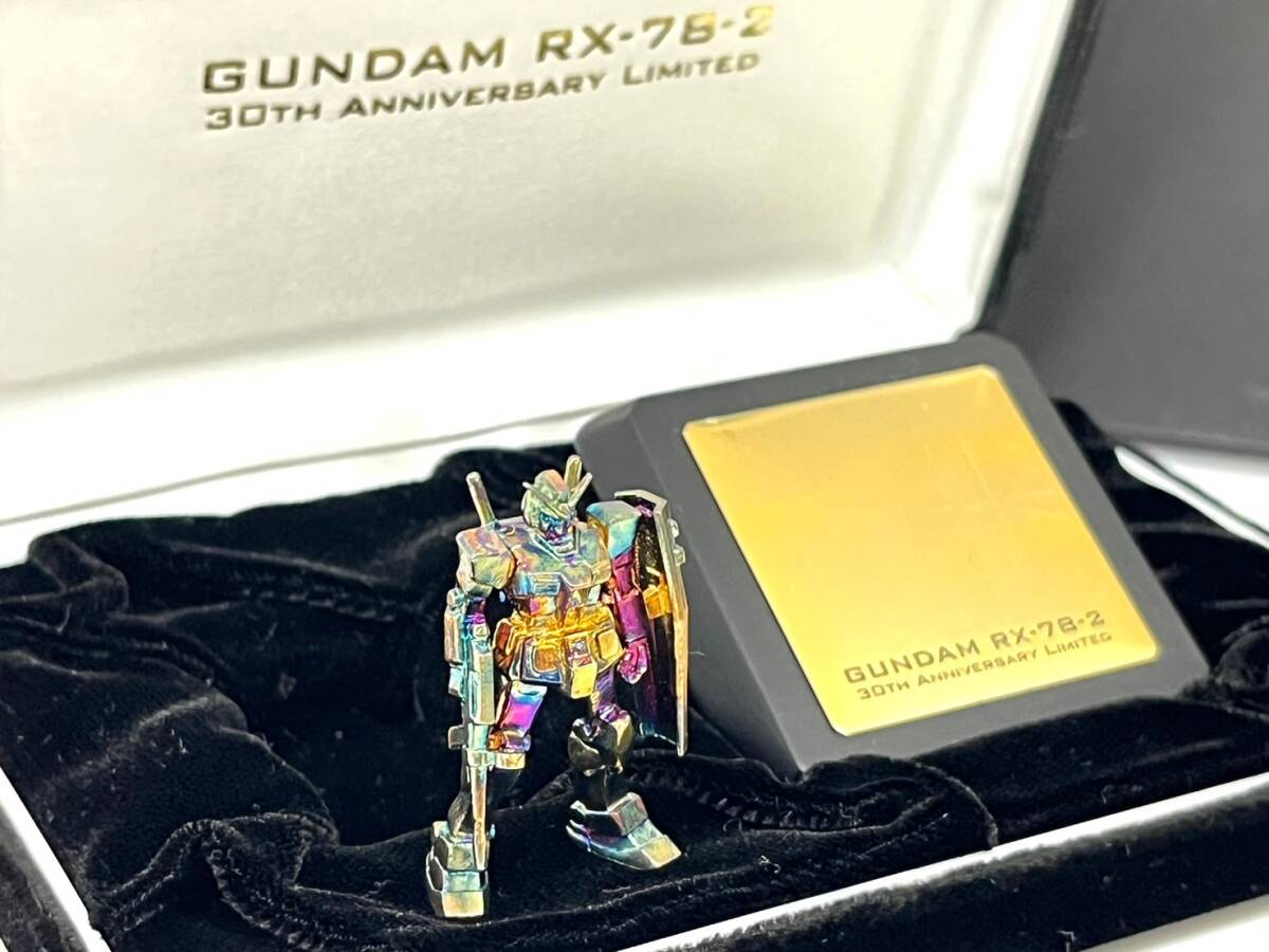 【レア】 純金ガンダム セブン 非売品 純金 ガンダム セブンイレブン 非売品 - メルカリ