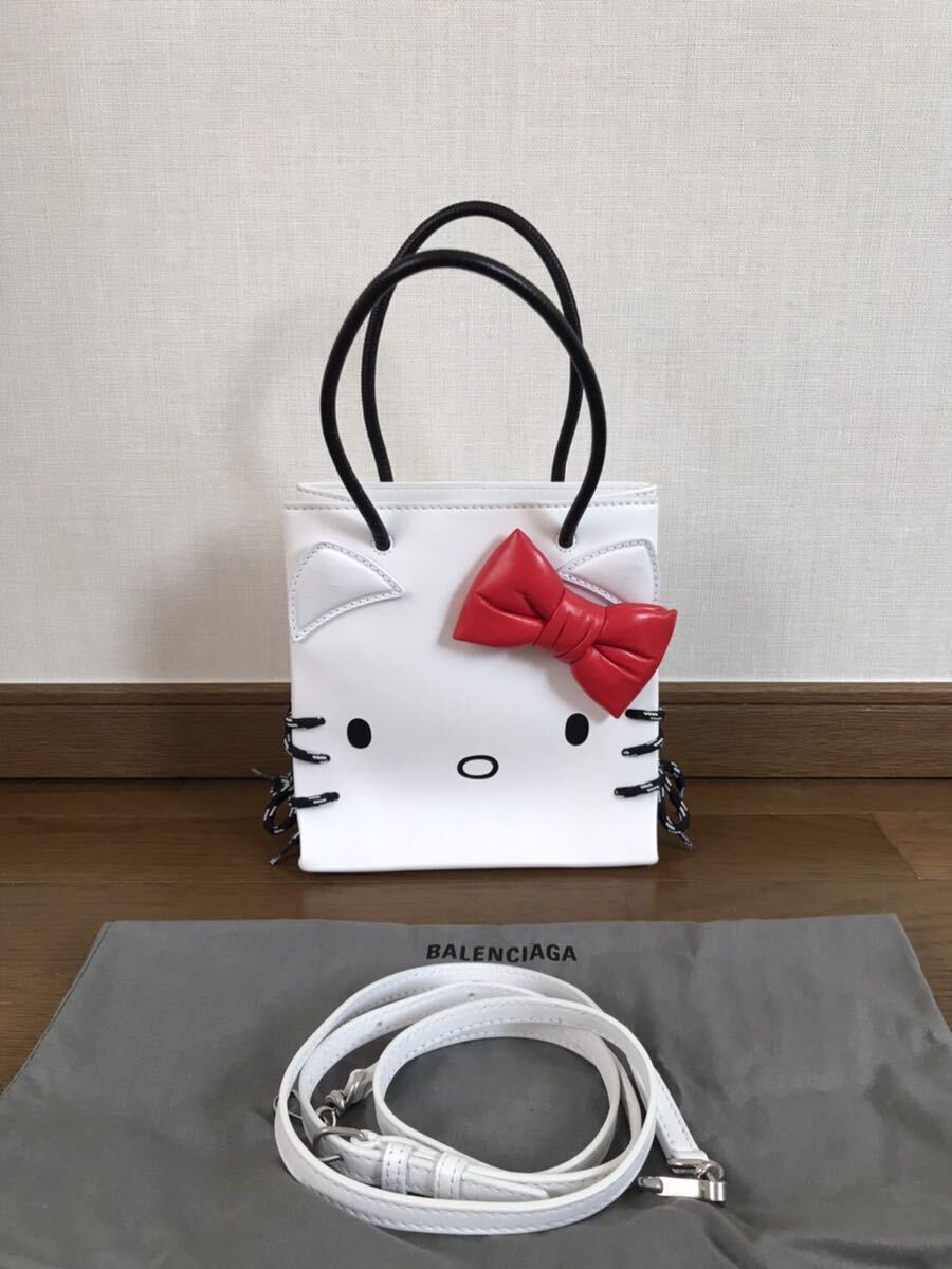 Bibian 比比昂- 美品BALENCIAGA × HELLO KITTY コラボ