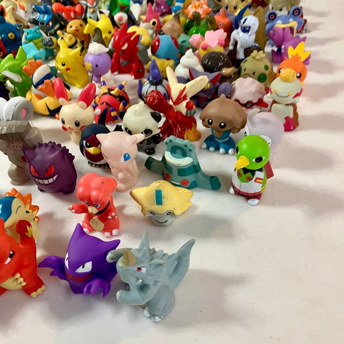 Bibian 比比昂- ☆ポケットモンスターポケモン指人形170個ソフビ 