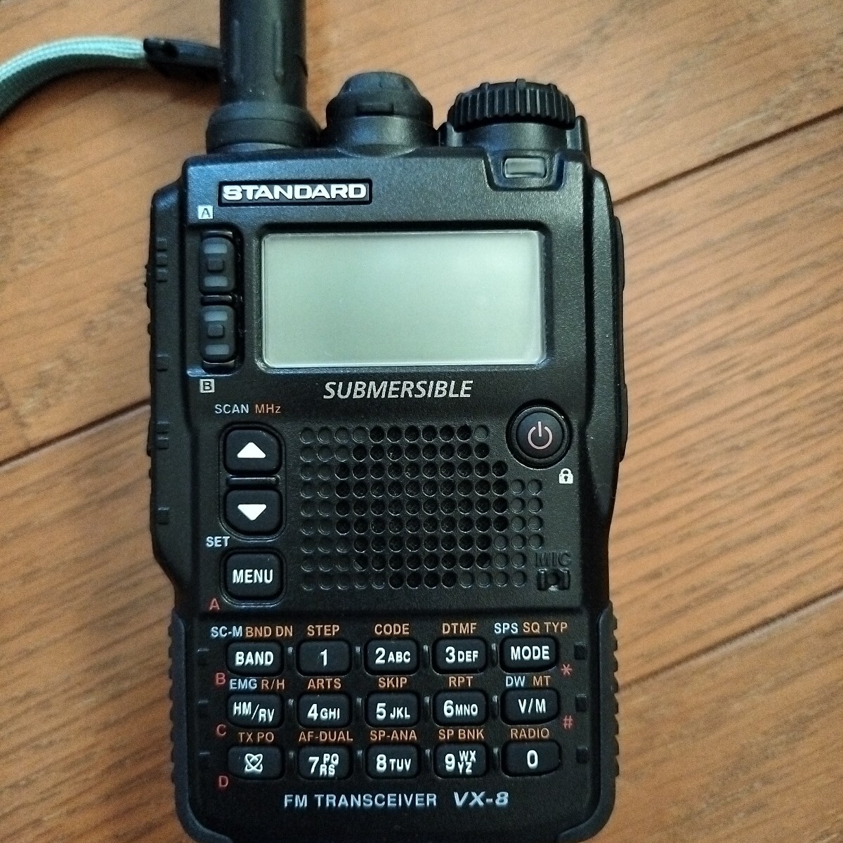 YAESU / STANDARD VX-8D GPSアンテナ付き 商品情報 - VX-8/VX-8D／八重洲無線株式会社