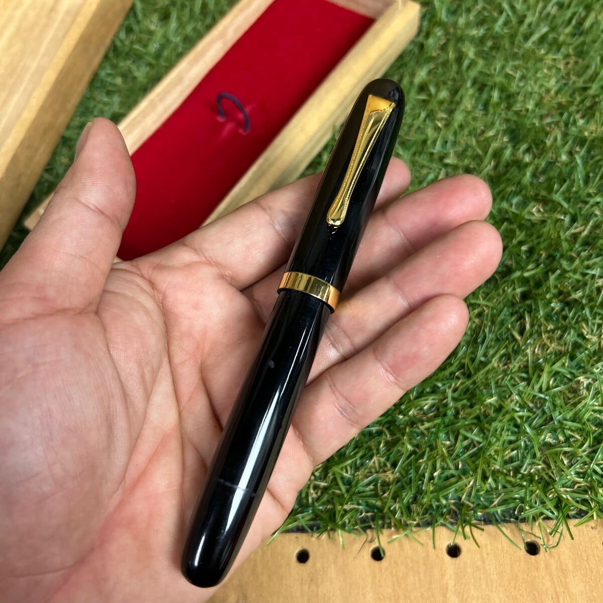 手造り万年筆 14K 黒漆塗り 桐箱・説明書付 SWNA101 土田修一 筆記確認済