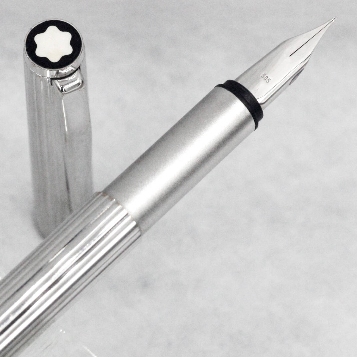 モンブラン ノブレス ペンシル プラチナ モンブラン ノブレス プラチナコート シャープペン 0.5mm - メルカリ