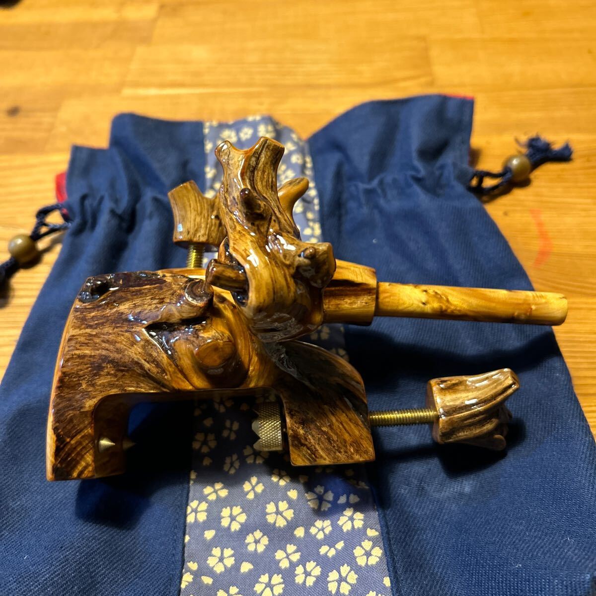 ヘラブナ釣り万力☆希少黒檀竹合わせ万力☆竿枕付☆