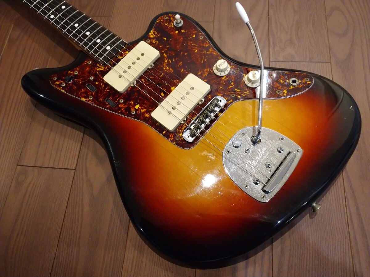 激レア世界限定30本Fender Japan JM66G USB/M 極美品 激レア世界限定30本Fender Japan JM66G USB/M 極美品 激レア