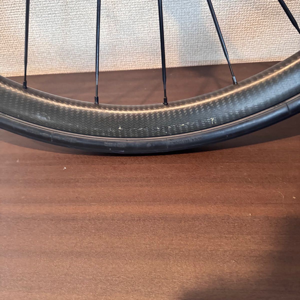 【中古 タイヤ付き】ヒルクライムなどに！　DISKロード向けカーボンホイール　MAVIC KSYRIUM PRO CARBON SL チューブレス　32ｍｍ 中古 タイヤ付き】ヒルクライムなどに！ DISKロード向けカーボン