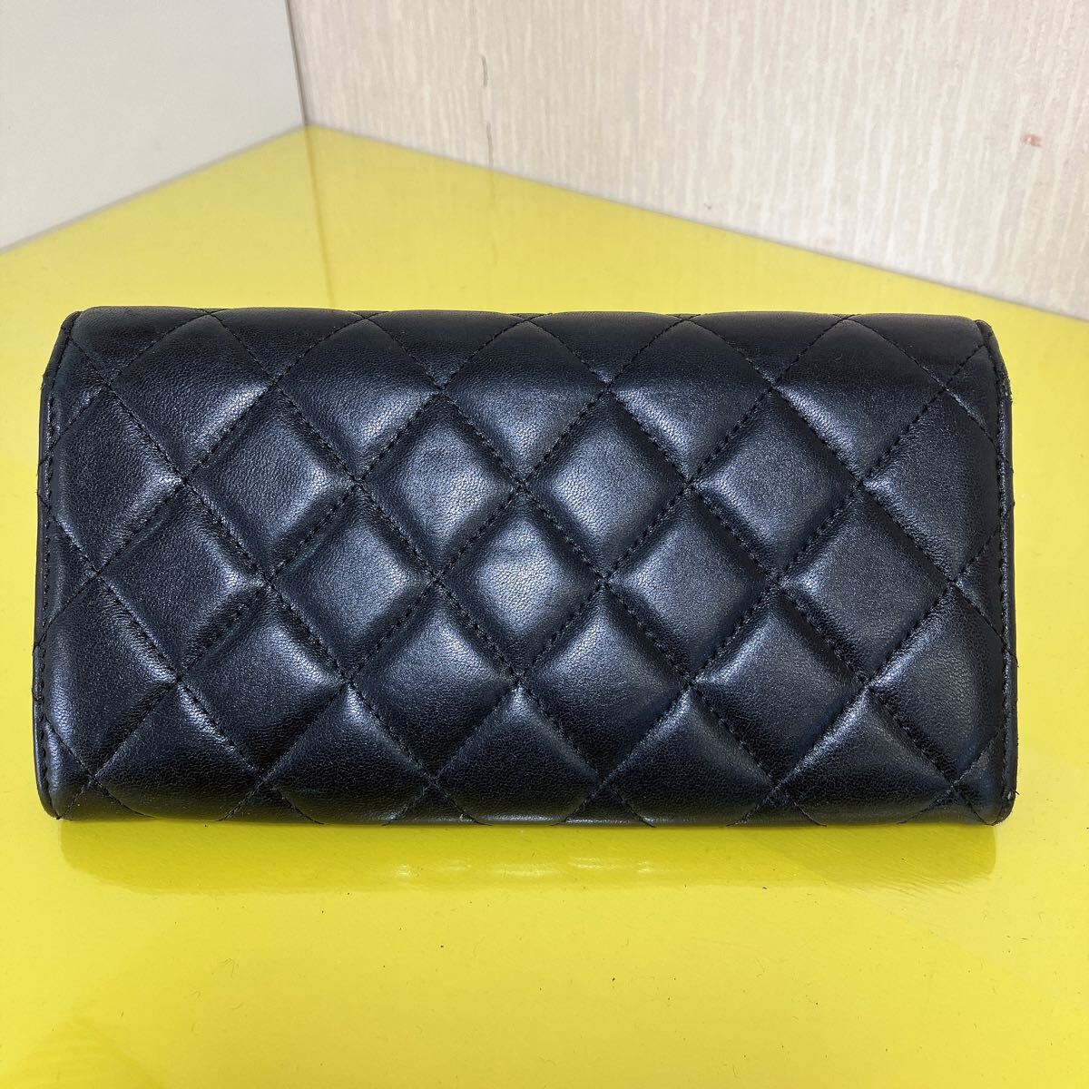 Bibian 比比昂 - CHANEL シャネル マトラッセ ラムスキン ココ