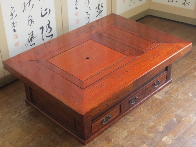 A1／うぶだし良品 【 重厚で木目の良い銘木 関西長火鉢 】 骨董