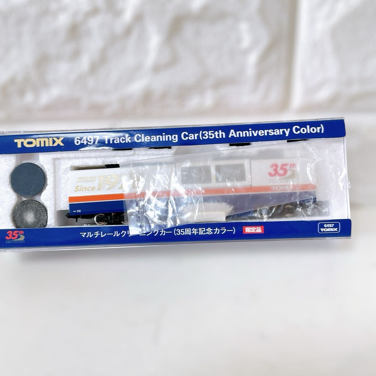 希少 未使用品 TOMIX6497 35周年記念カラー マルチクリーニングカー 限定品】 マルチレールクリーニングカー (35周年記念カラー