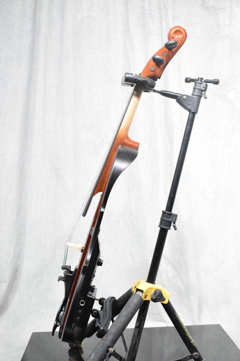 YAMAHA  サイレントバイオリン SV130 SV130 - Overview - Silent™ Series Violins, Violas, Cellos