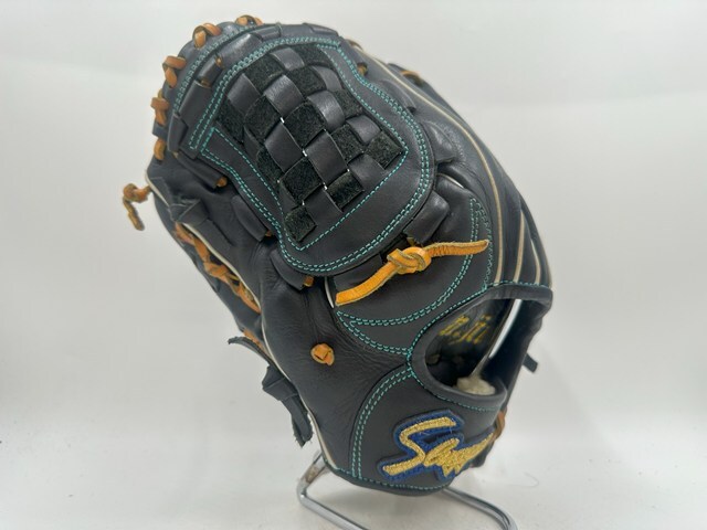 久保田スラッガー 硬式内野手グラブ　オーダー刺繍あり 久保田スラッガー 硬式内野手グラブ オーダー刺繍あり 古山 様